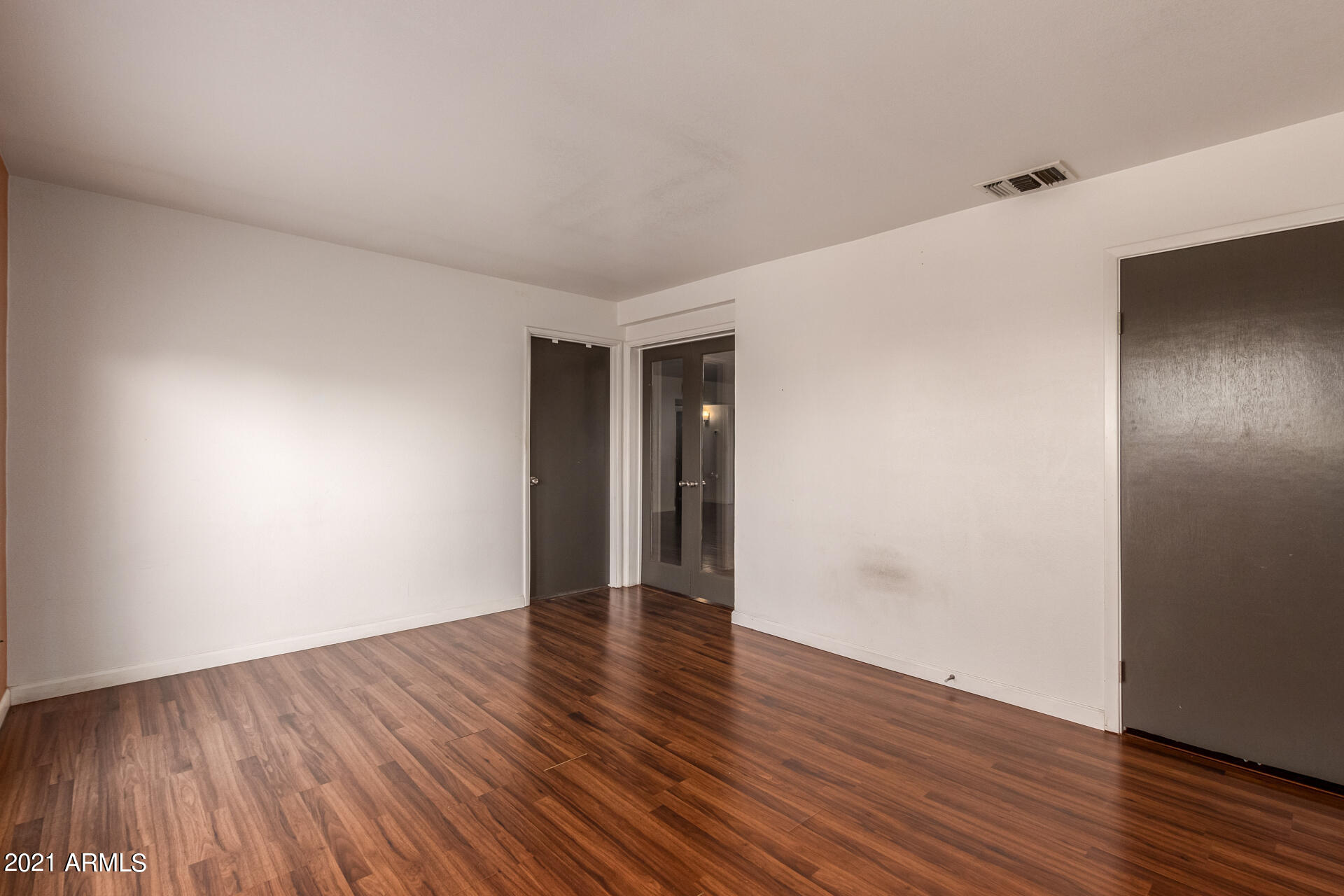 1007 West Picadilly Road Phoenix, AZ 85013 - Photo 15 of 27 Piccadilly 14