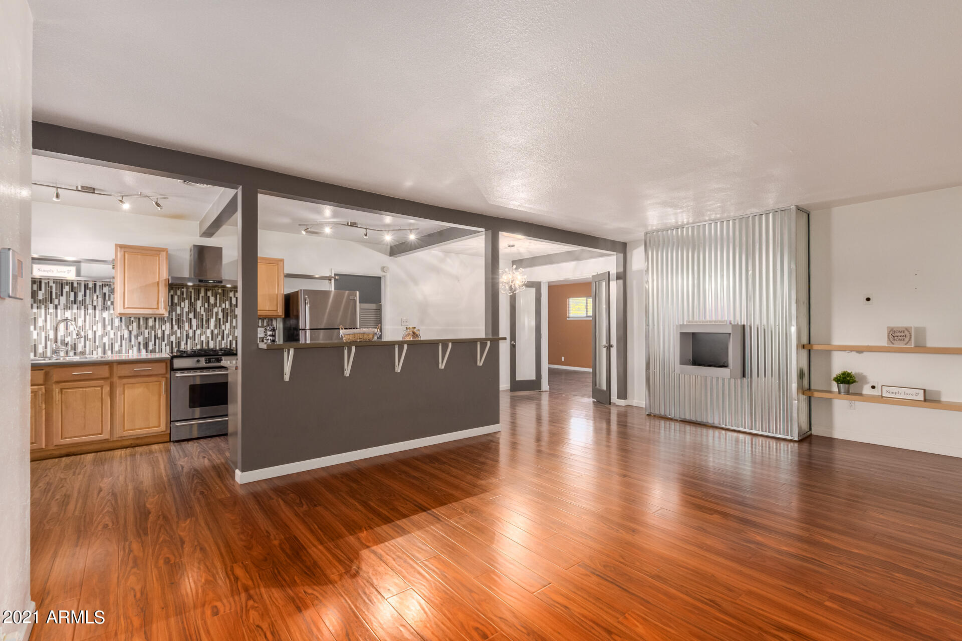 1007 West Picadilly Road Phoenix, AZ 85013 - Photo 9 of 27 Piccadilly 4