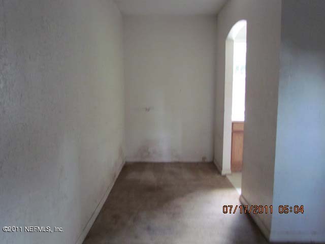 1833 Rutledge Avenue Jacksonville, FL 32208 - Photo 3 of 6 Dining