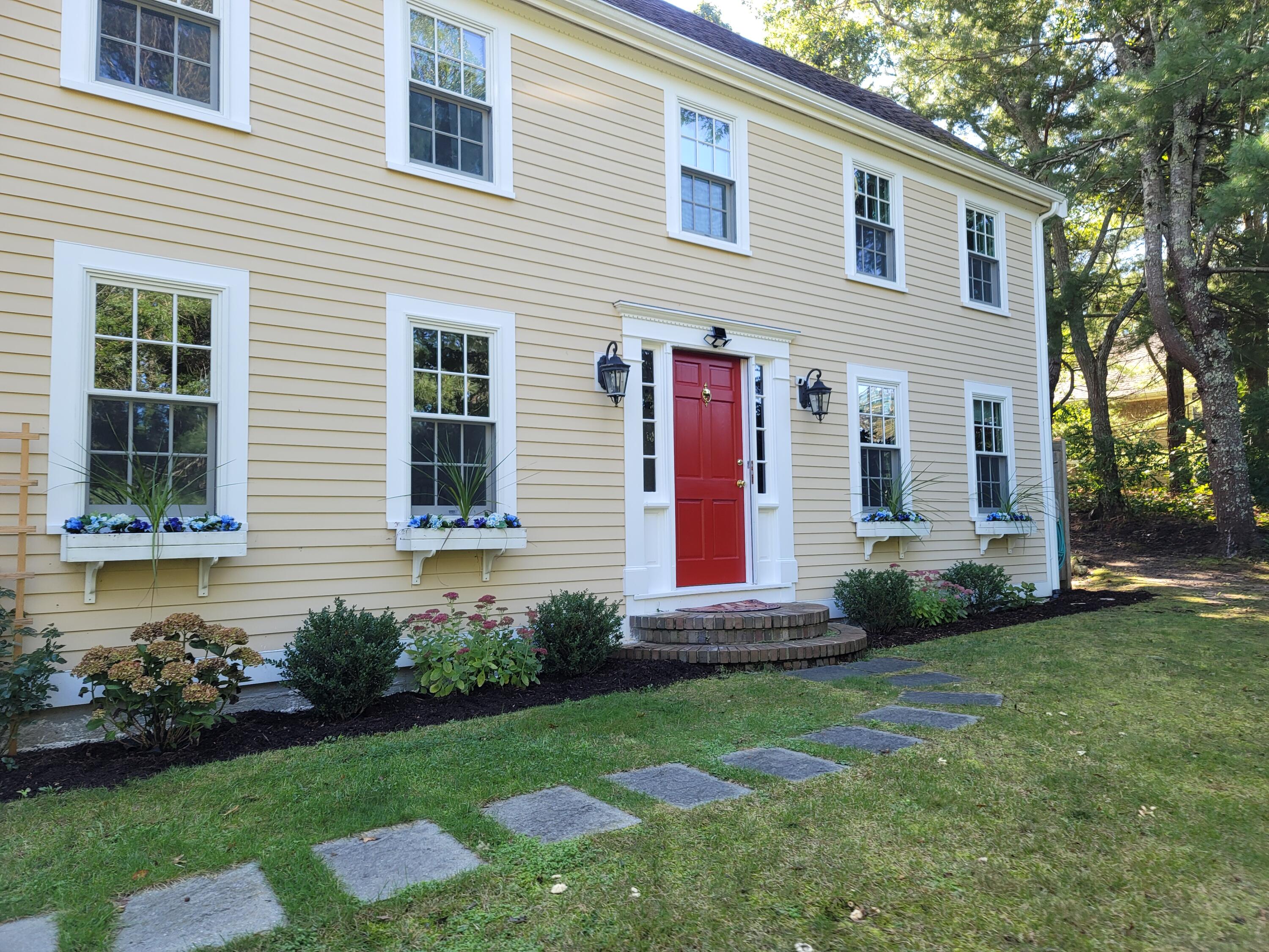 15 Old Post Road Harwich, MA 02645 - Photo 2 of 39 Front