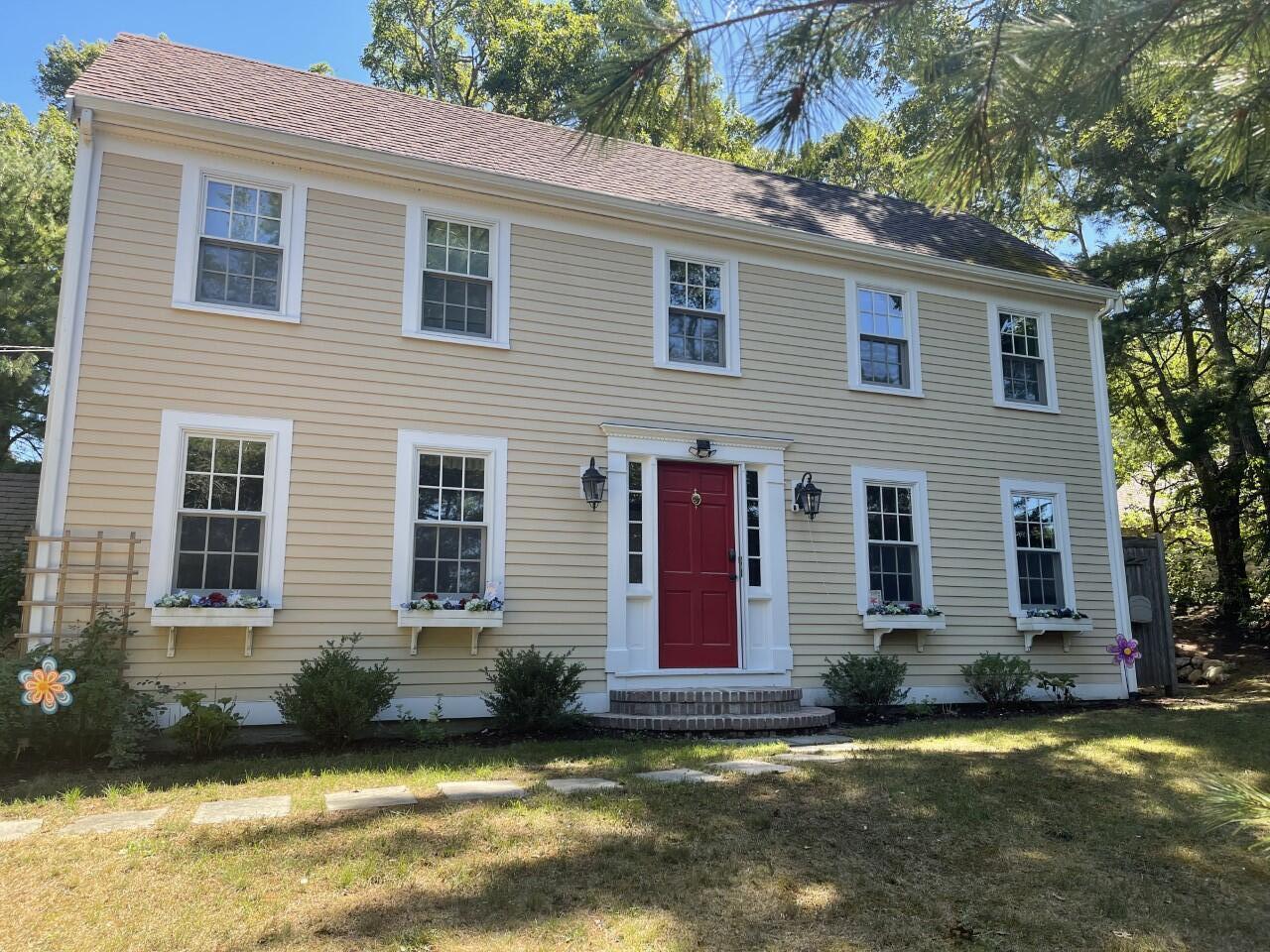 15 Old Post Road Harwich, MA 02645 - Photo 3 of 39 Front