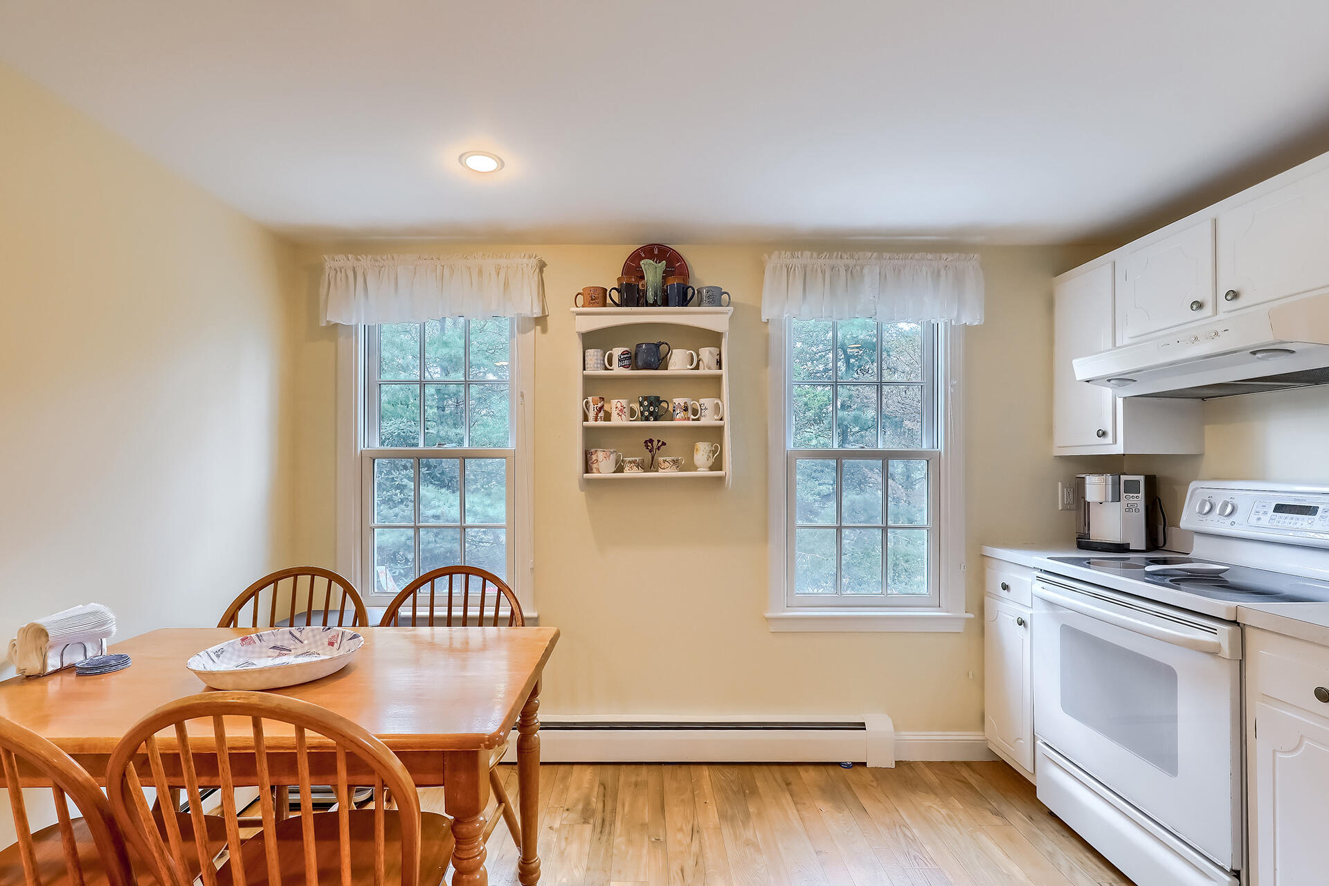 15 Old Post Road Harwich, MA 02645 - Photo 9 of 39 Kitchen