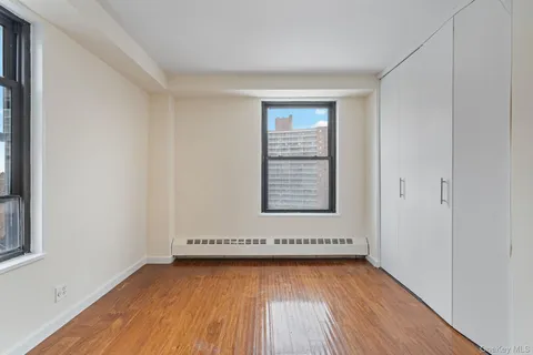 $588,000 | 61-15 98th Street, Unit 8J | Rego Park