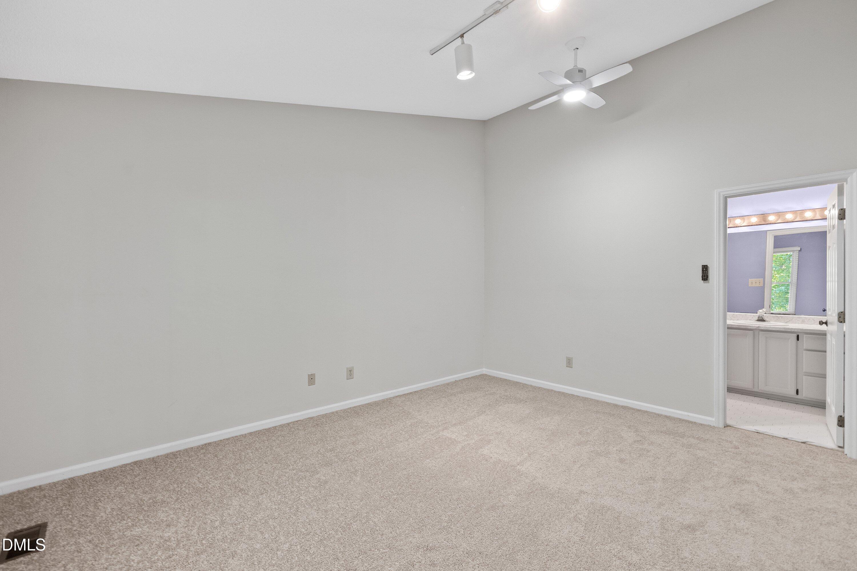 1516 Hemphill Drive Raleigh, NC 27609 - Photo 10 of 28