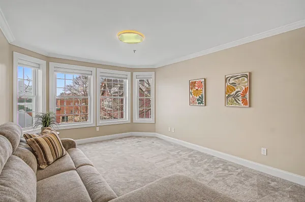 $369,900 | 81 South Williams Street, Unit 303, Burlington, VT 05401