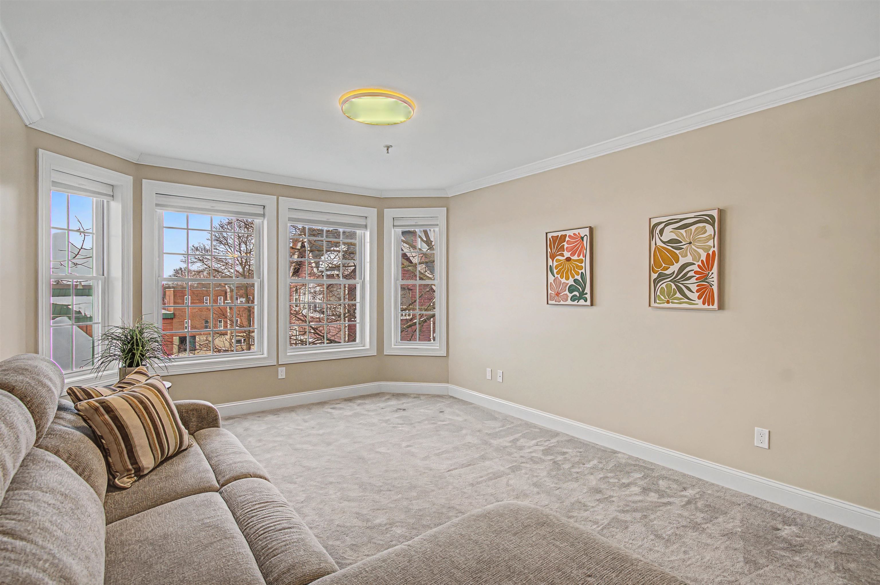 81 South Williams Street, Unit 303 Burlington, VT 05401 - Photo 6 of 29