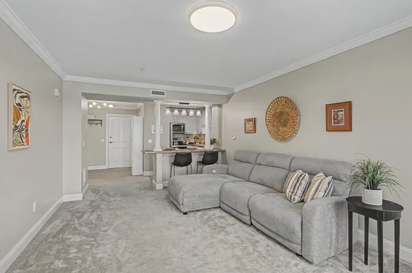 $373,500 | 81 South Williams Street, Unit 303, Burlington, VT 05401