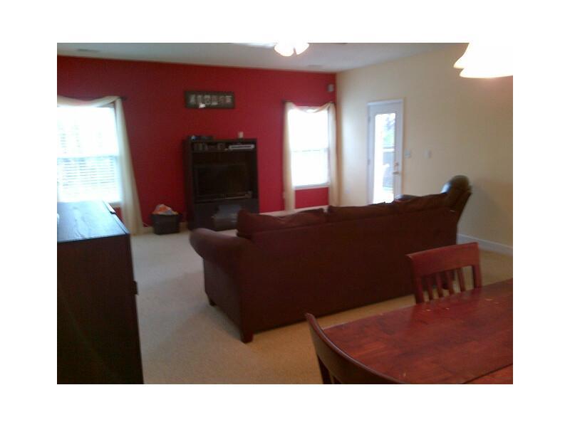 8215 Garden Ridge Road Indianapolis, IN 46237 - Photo 6 of 24 Gallery Image 6