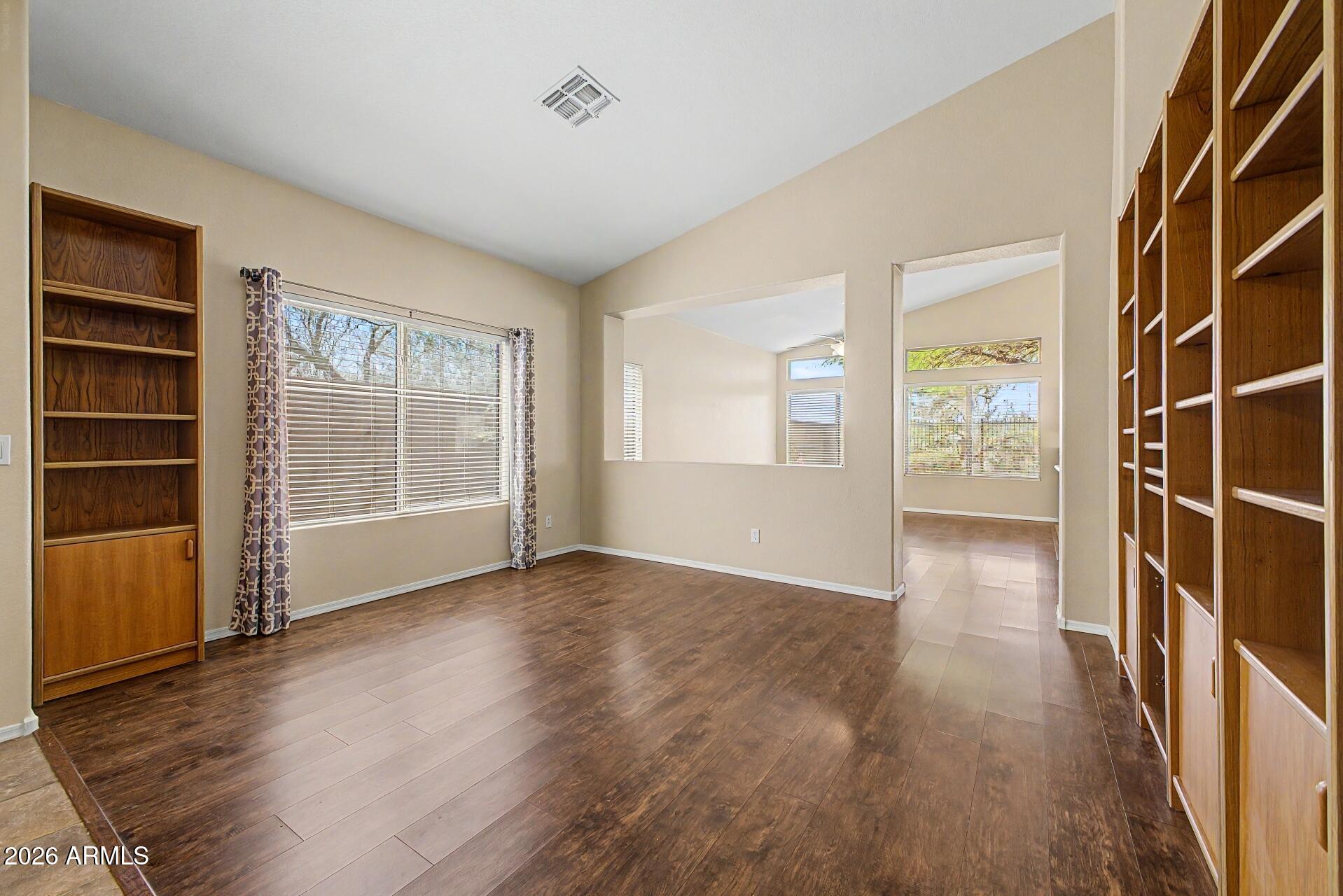 40602 North Apollo Way Anthem, AZ 85086 - Photo 10 of 44 40602 N Apollo Way