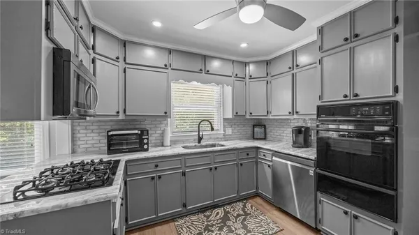 $589,900 | 1926 Downing Drive, Burlington, NC 27215