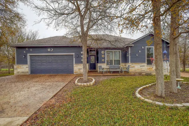 $419,900 | 172 Waipahoehoe Drive, Bastrop, TX 78602