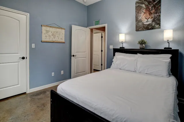 $419,900 | 172 Waipahoehoe Drive, Bastrop, TX 78602