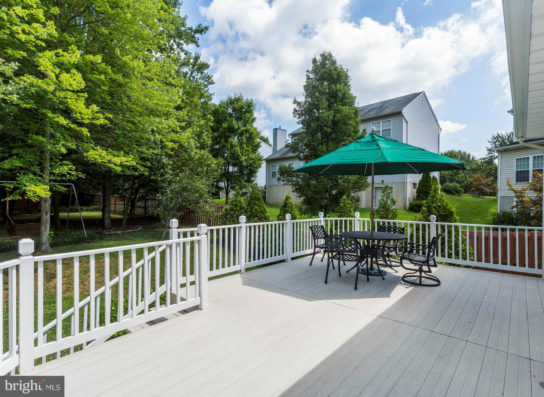 8804 Sumner Grove Drive Laurel, MD 20708 - Photo 26 of 30 Exterior (Rear)