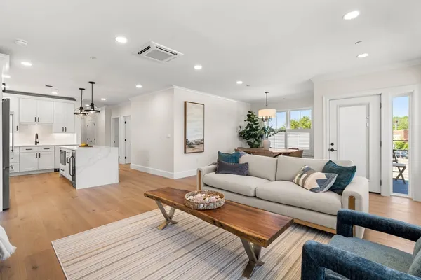 $899,900 | 16 Franklin Street, Unit 1303, Salem, MA 01970