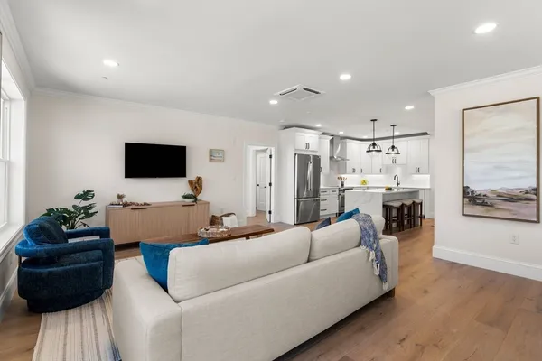 $899,900 | 16 Franklin Street, Unit 1303, Salem, MA 01970