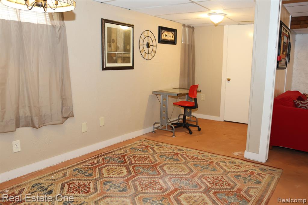 305 East Grand River Road, Unit 1 Brighton, MI 48116 - Photo 10 of 11