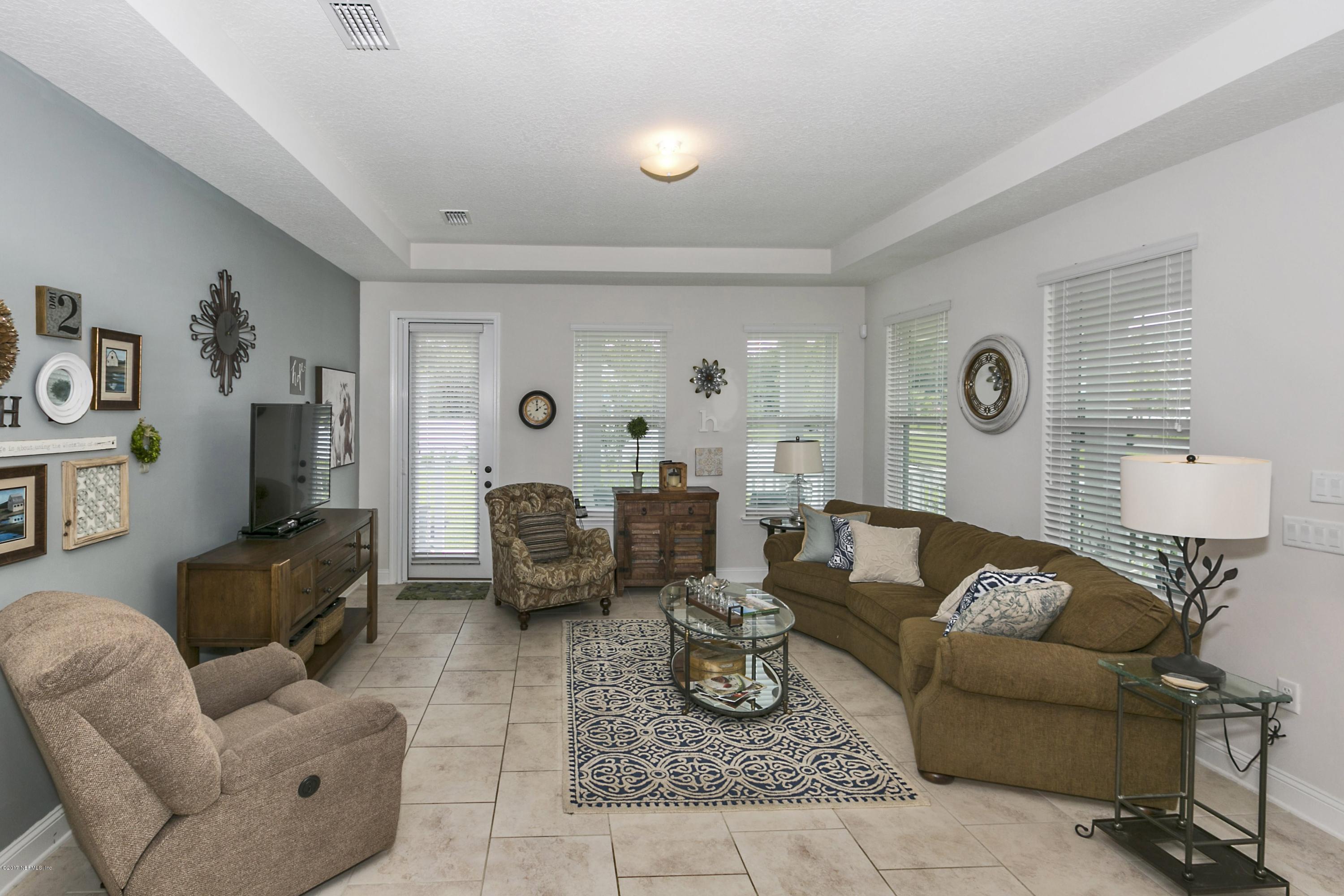 42 Rambling Water Run St. Johns, FL 32259 - Photo 6 of 31 006_Living Room