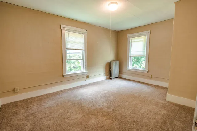 $2,295 | 4 C Bayley Avenue, Plymouth, NH 03264