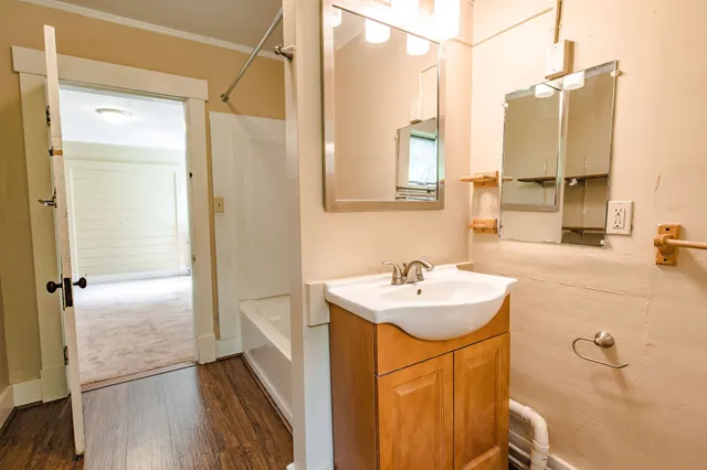 $2,295 | 4 C Bayley Avenue, Plymouth, NH 03264