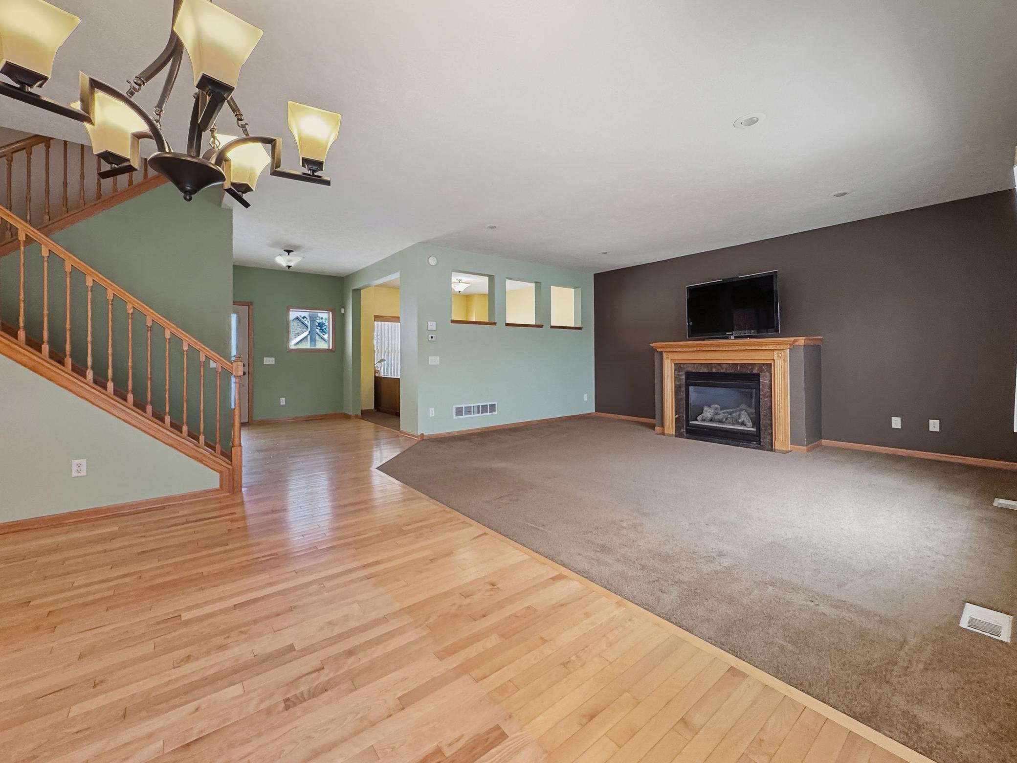 969 Kelly Street Lino Lakes, MN 55014 - Photo 4 of 27