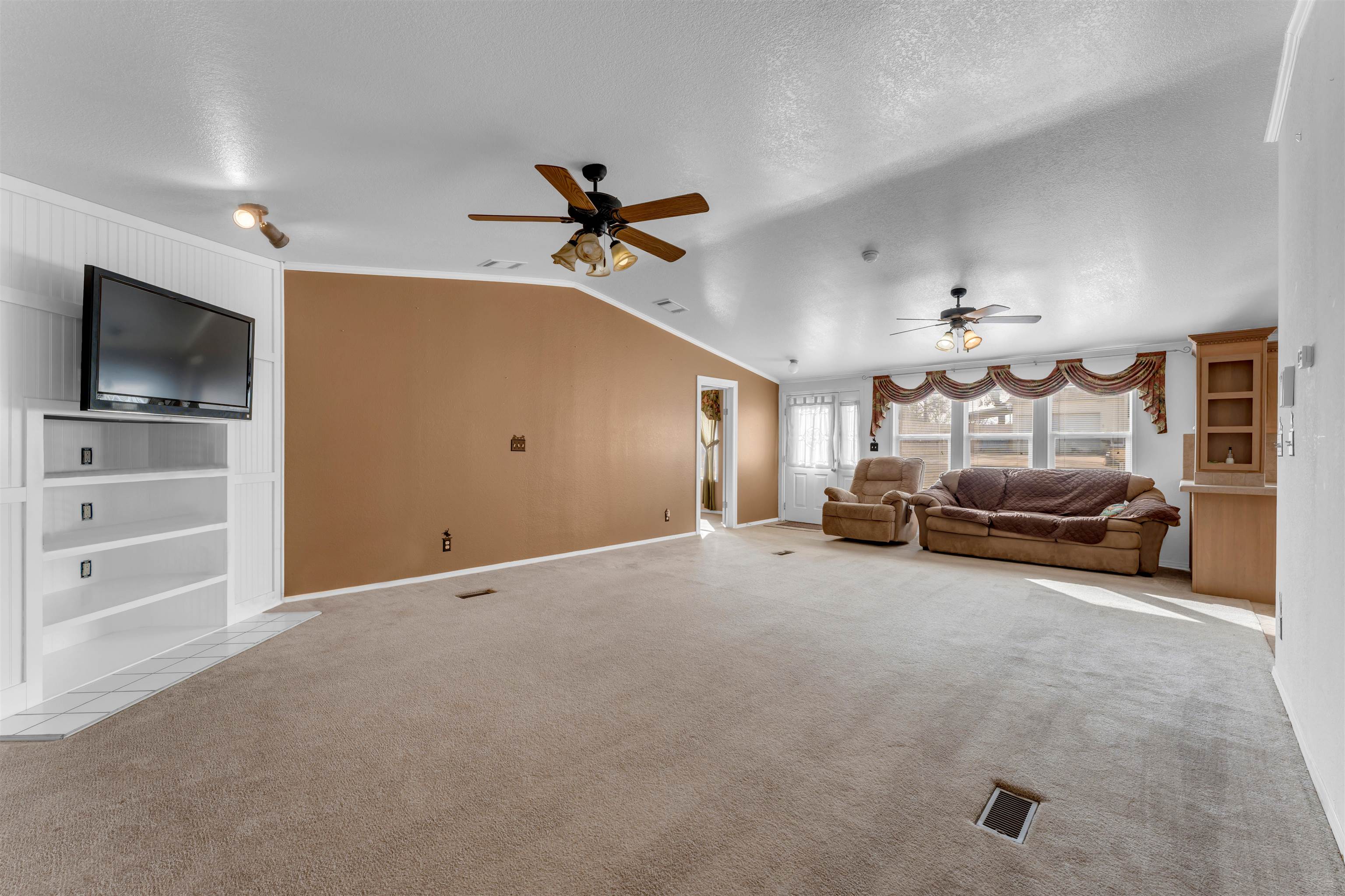 230 Beaver Tow, TX 78672 - Photo 6 of 26