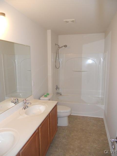 8633 Pathfinder Road Breinigsville, PA 18031 - Photo 16 of 17 Gallery Image 16