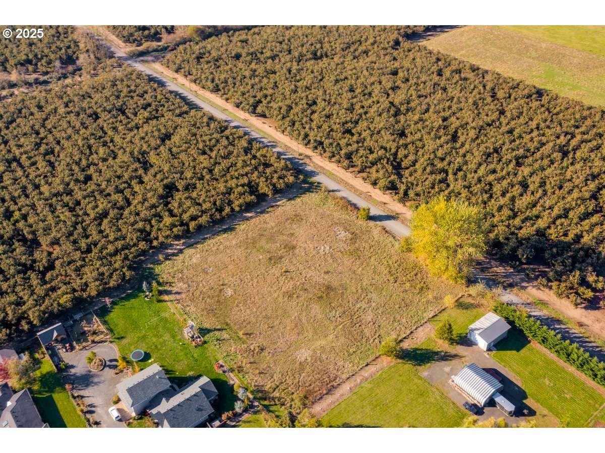 0 Northeast Cullen Road Newberg, OR 97132 - Photo 14 of 23 a view of a yard