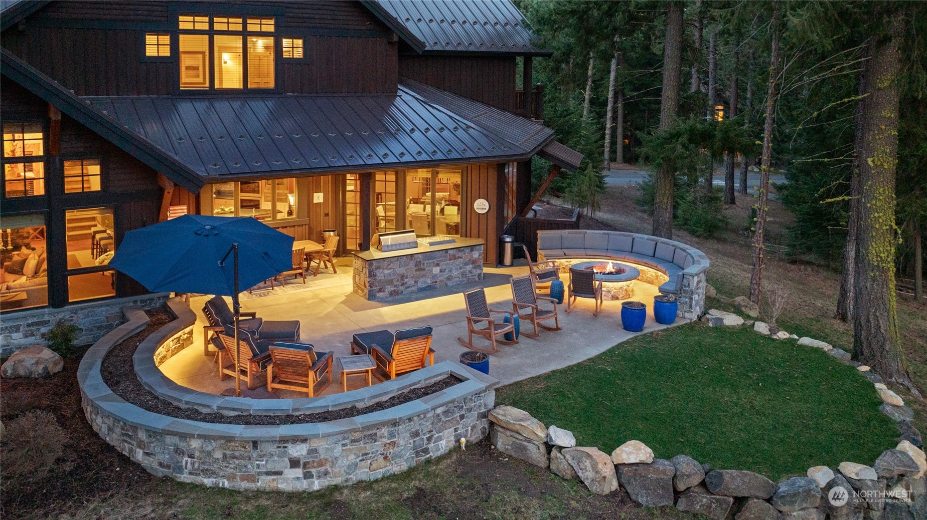 1491 Larkspur Loop Cle Elum, WA 98922 - Photo 16 of 40 an outdoor sitting area with furniture