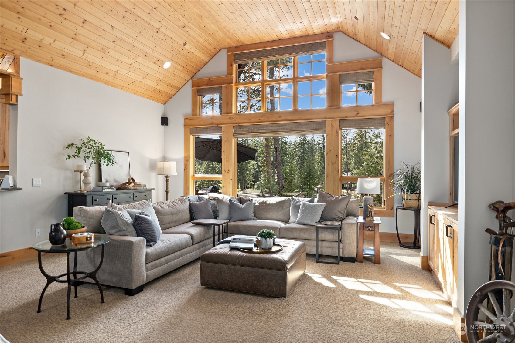 1491 Larkspur Loop Cle Elum, WA 98922 - Photo 4 of 40 a living room with furniture and a large window