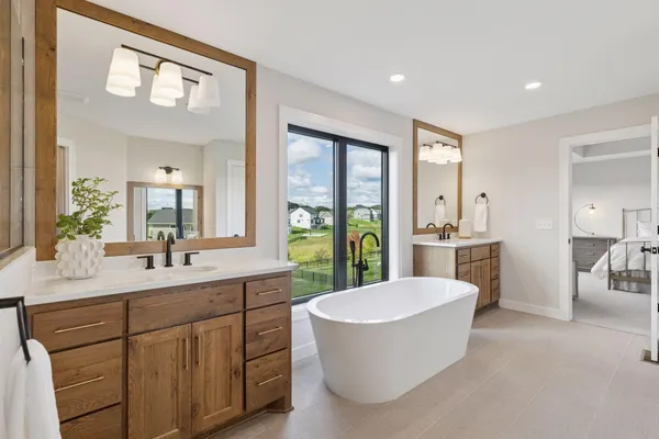 $1,350,000 | 5750 Freeland Court North, Hugo, MN 55038