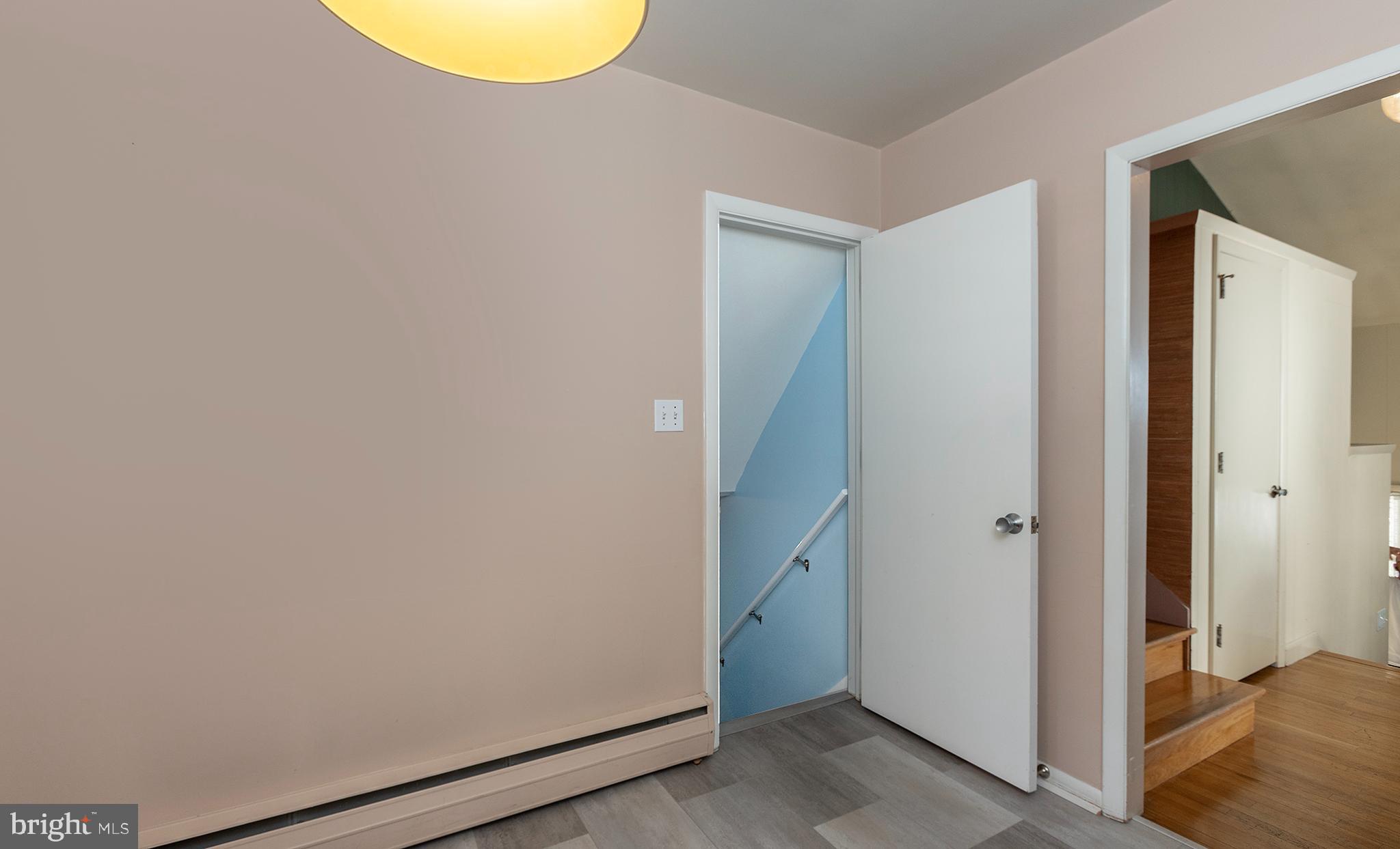 4310 Lakeview Road Harrisburg, PA 17112 - Photo 29 of 54 Door down to first level