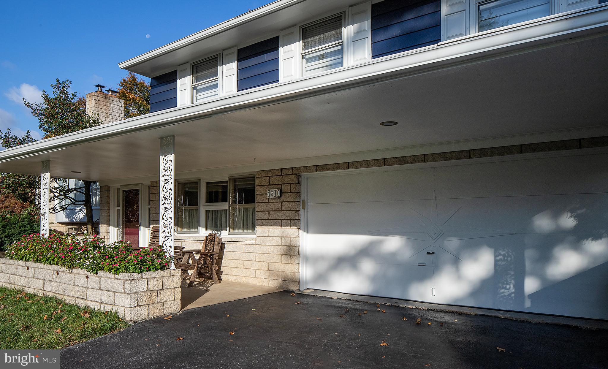 4310 Lakeview Road Harrisburg, PA 17112 - Photo 4 of 54 2 car oversized garage