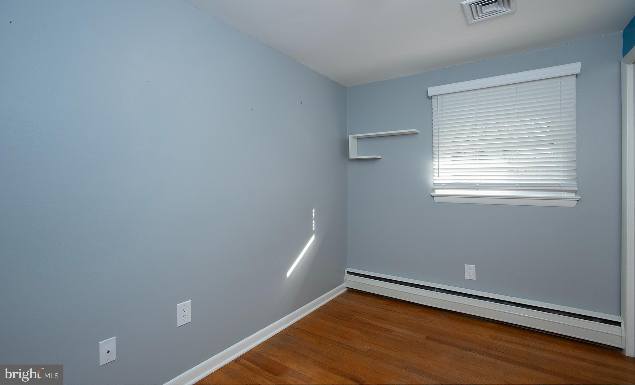 4310 Lakeview Road Harrisburg, PA 17112 - Photo 42 of 54 Bedroom 3