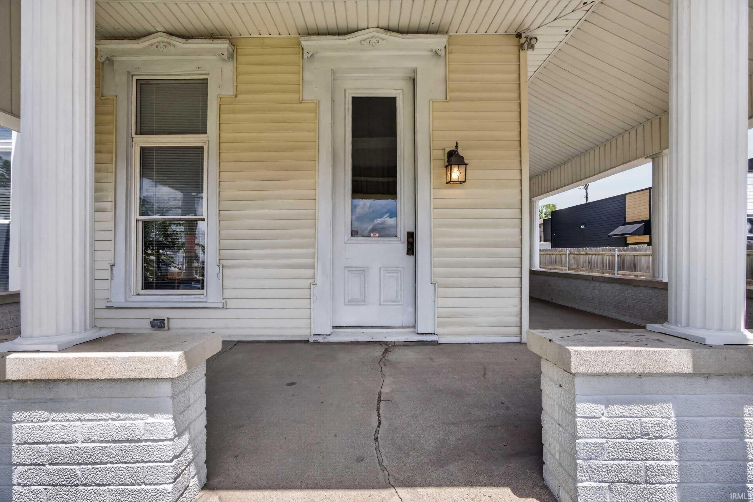 1503 16th Street Bedford, IN 47421 - Photo 4 of 50