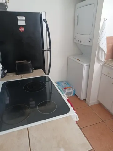 $205,000 | 1201 North Liberty Avenue, Unit 1201E, Homestead, FL 33034