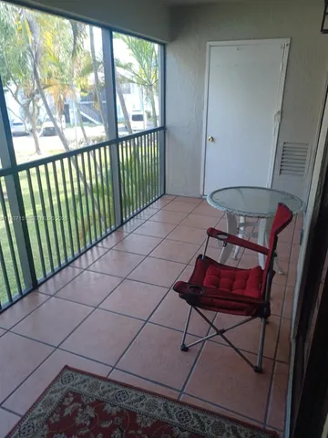 $205,000 | 1201 North Liberty Avenue, Unit 1201E, Homestead, FL 33034