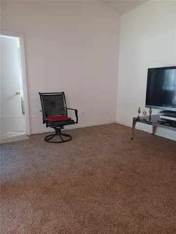 $205,000 | 1201 North Liberty Avenue, Unit 1201E, Homestead, FL 33034