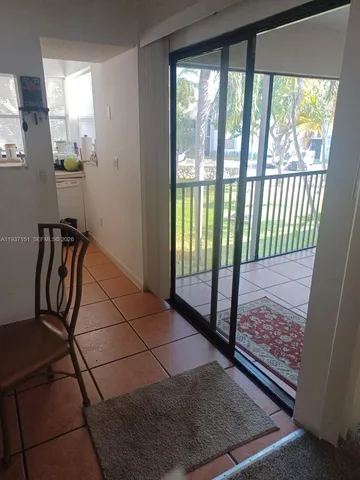 $205,000 | 1201 North Liberty Avenue, Unit 1201E, Homestead, FL 33034