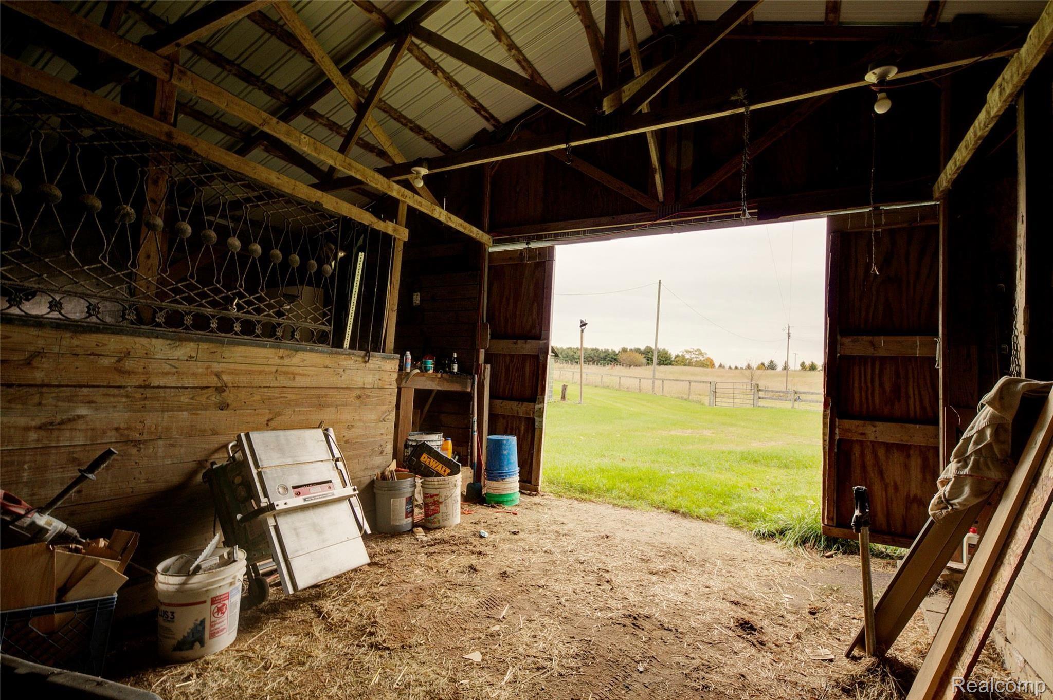 9492 Grossman Road Manchester, MI 48158 - Photo 70 of 99 930A6408_09_10.jpg