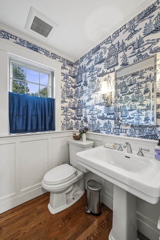 19 Elmwood Road Marblehead, MA 01945 - Photo 16 of 36 a bathroom with a sink a toilet and shower