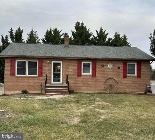 $398,000 | 104 Linwood Court, Stephens City, VA 22655