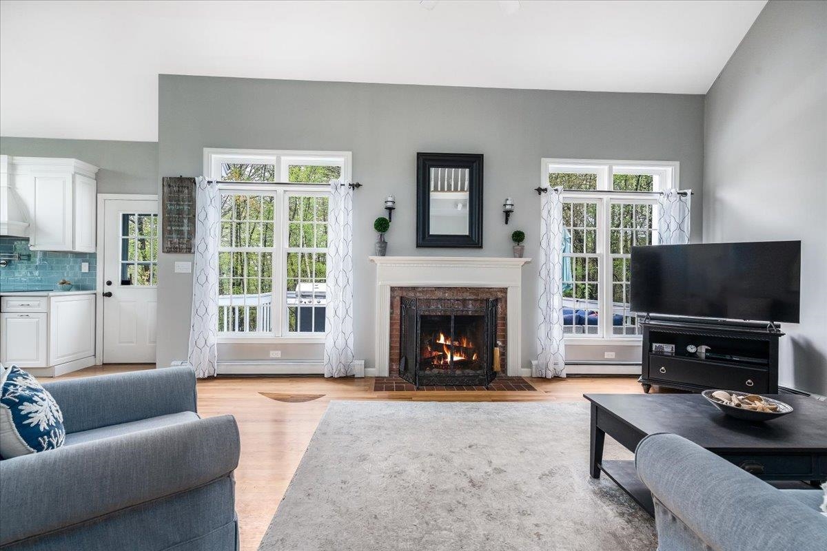 14 Hunters Road Bedford, NH 03110 - Photo 5 of 33 Gallery Image 5