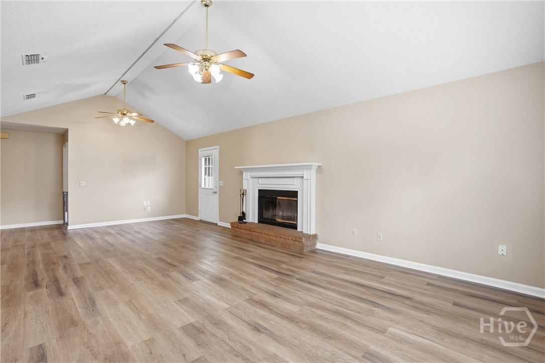197 Waters Avenue Allenhurst, GA 31301 - Photo 8 of 41