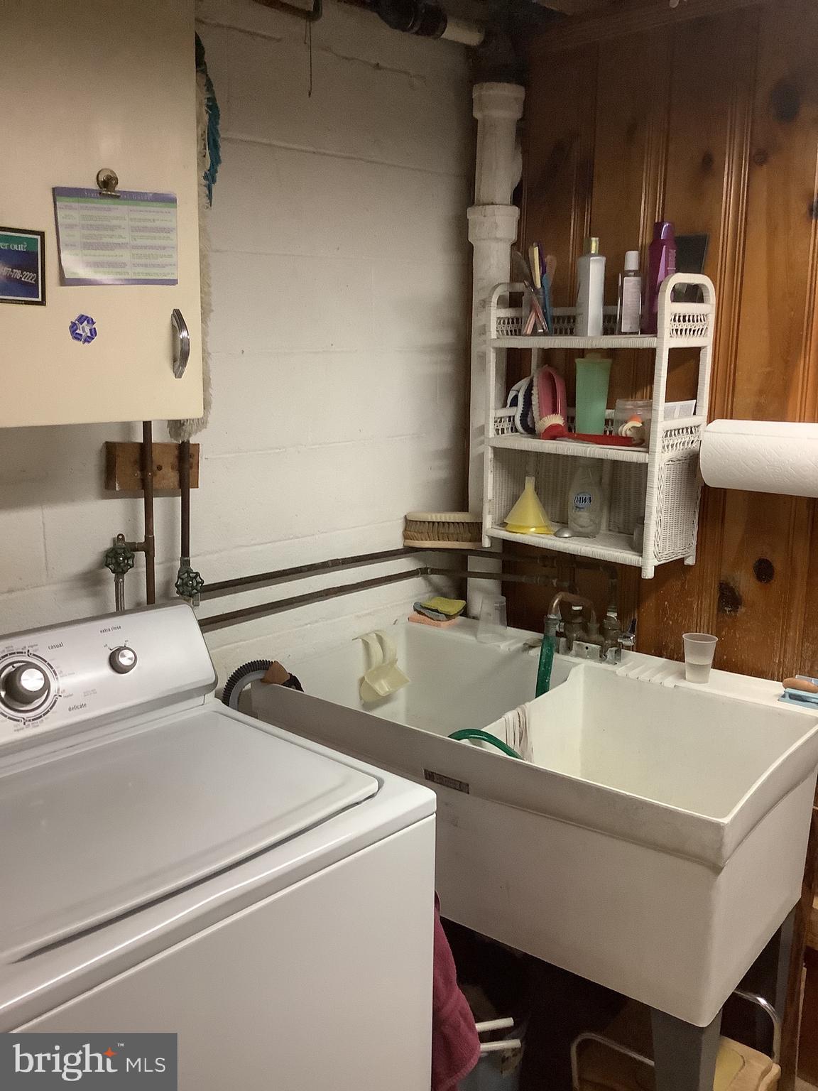 1902 Barry Road Baltimore, MD 21222 - Photo 32 of 34 a utility room with dryer and washer