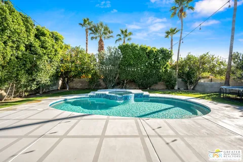 a view of a outdoor space