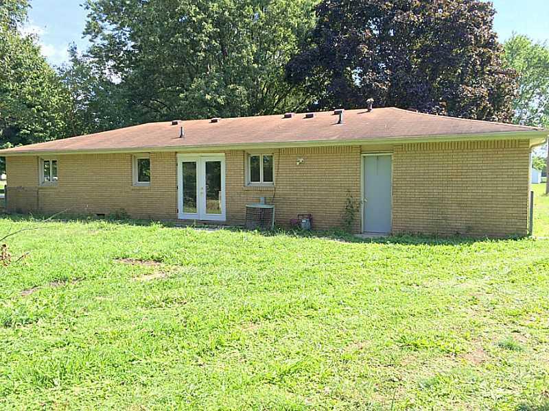 2586 Valley Grove Road Anderson, IN 46017 - Photo 14 of 15