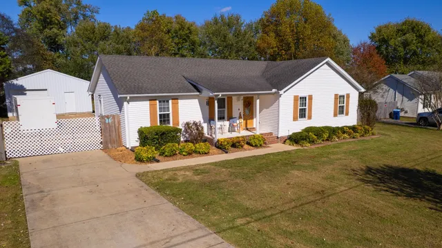 $394,999 | 110 Inglewood Court, Murfreesboro, TN 37127