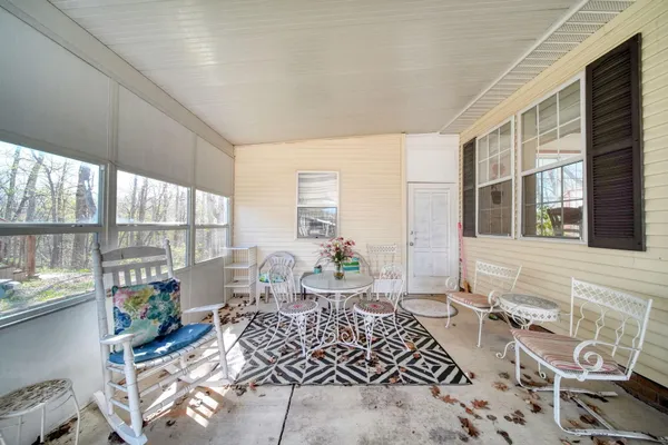 $92,000 | 448 Raisin River Drive, Adrian, MI 49221