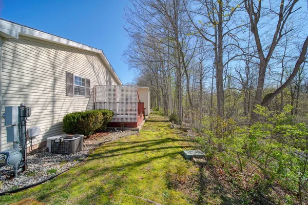 $92,000 | 448 Raisin River Drive, Adrian, MI 49221
