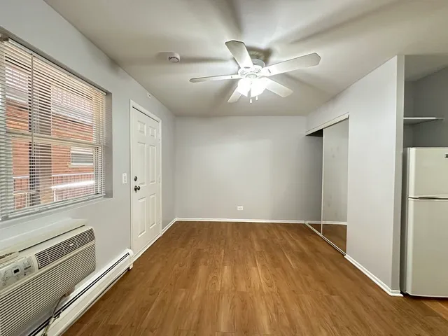 $1,095 | 4543 North Dover Street, Unit 2F, Chicago, IL 60640